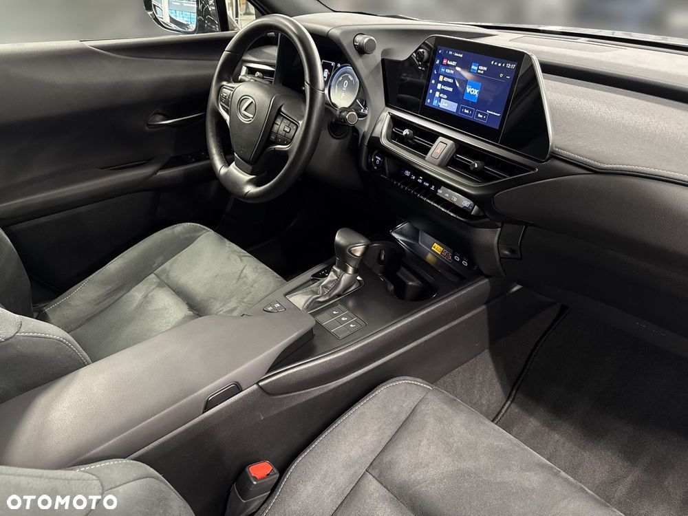 Lexus UX 250h GPF Business 2WD - 21