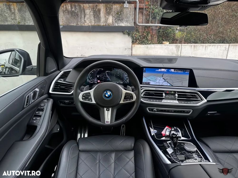BMW X5 xDrive45e - 11