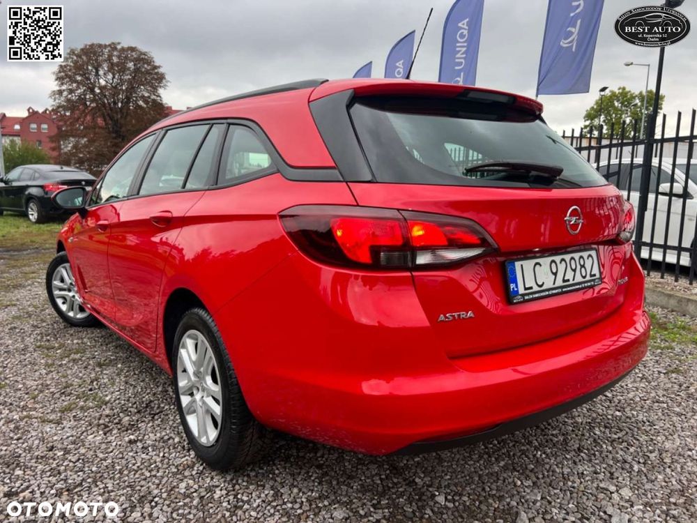 Opel Astra - 4