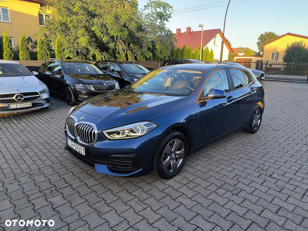 BMW Seria 1 116d Sport Line