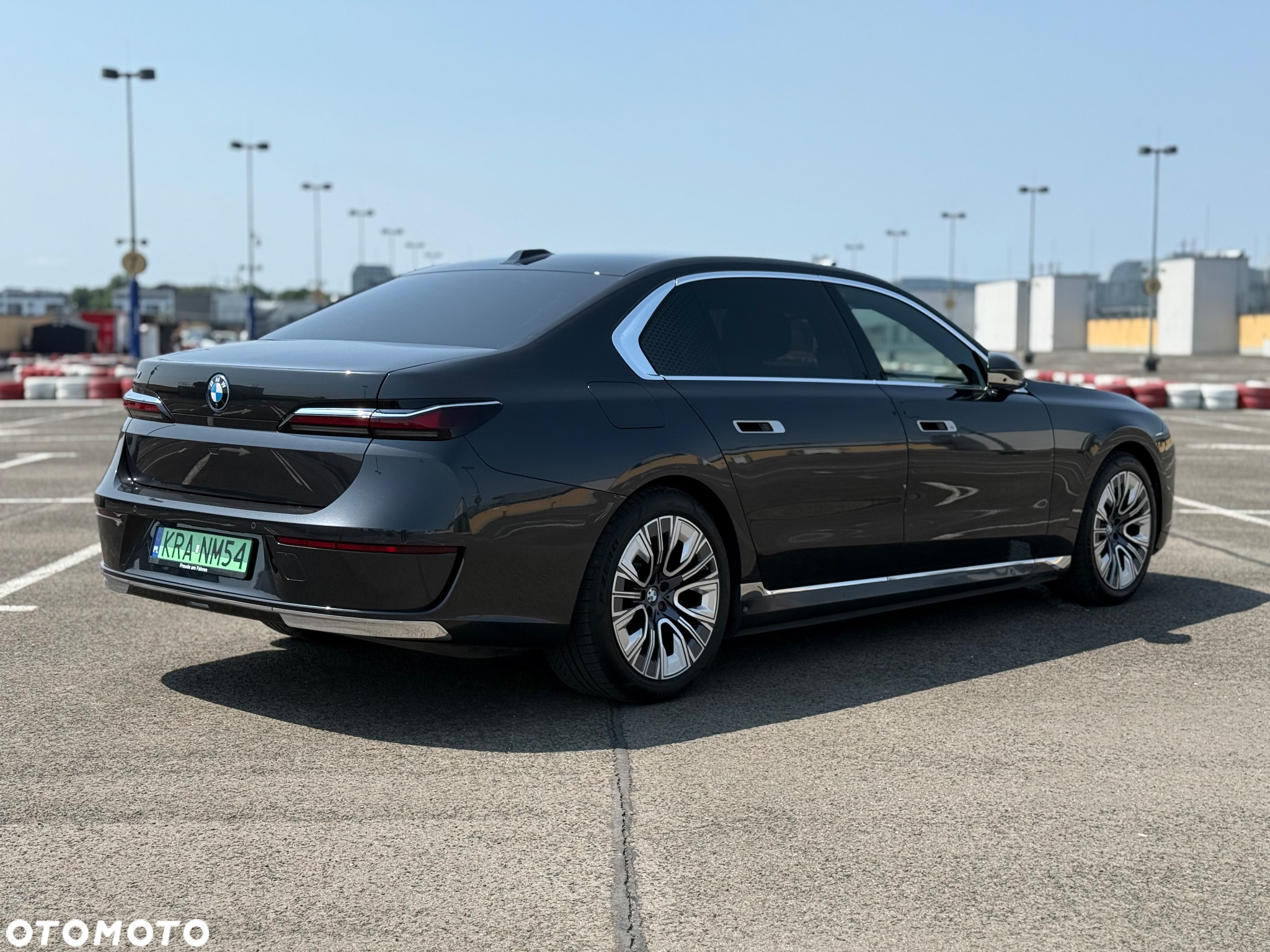 BMW i7 xDrive60 - 10