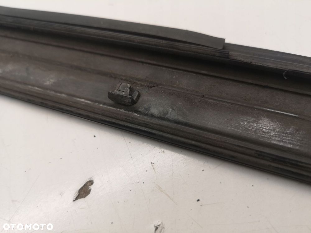 LISTWA DRZWI LEWY TYŁ AUDI A3 8P LIFT 5D LY9B - 4
