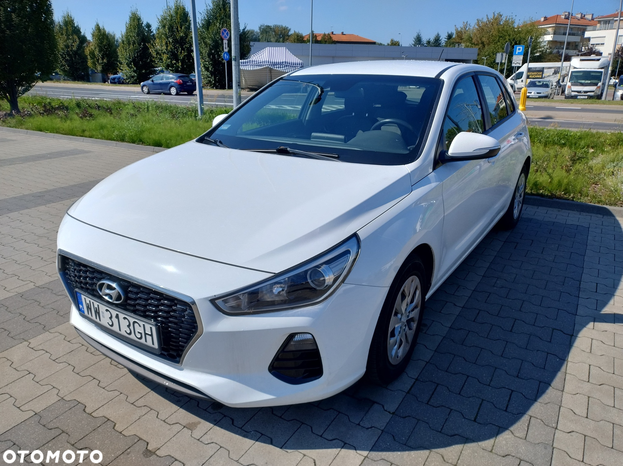 Hyundai i30 1.6 D Classic + - 4