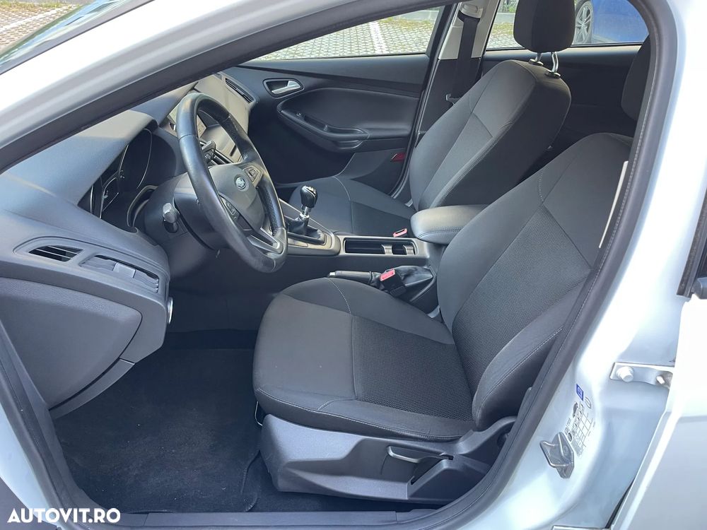 Ford Focus 1.5 EcoBlue Start-Stopp-System TREND - 5