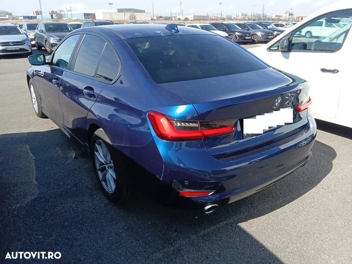 BMW Seria 3 320i xDrive Aut. Advantage - 3
