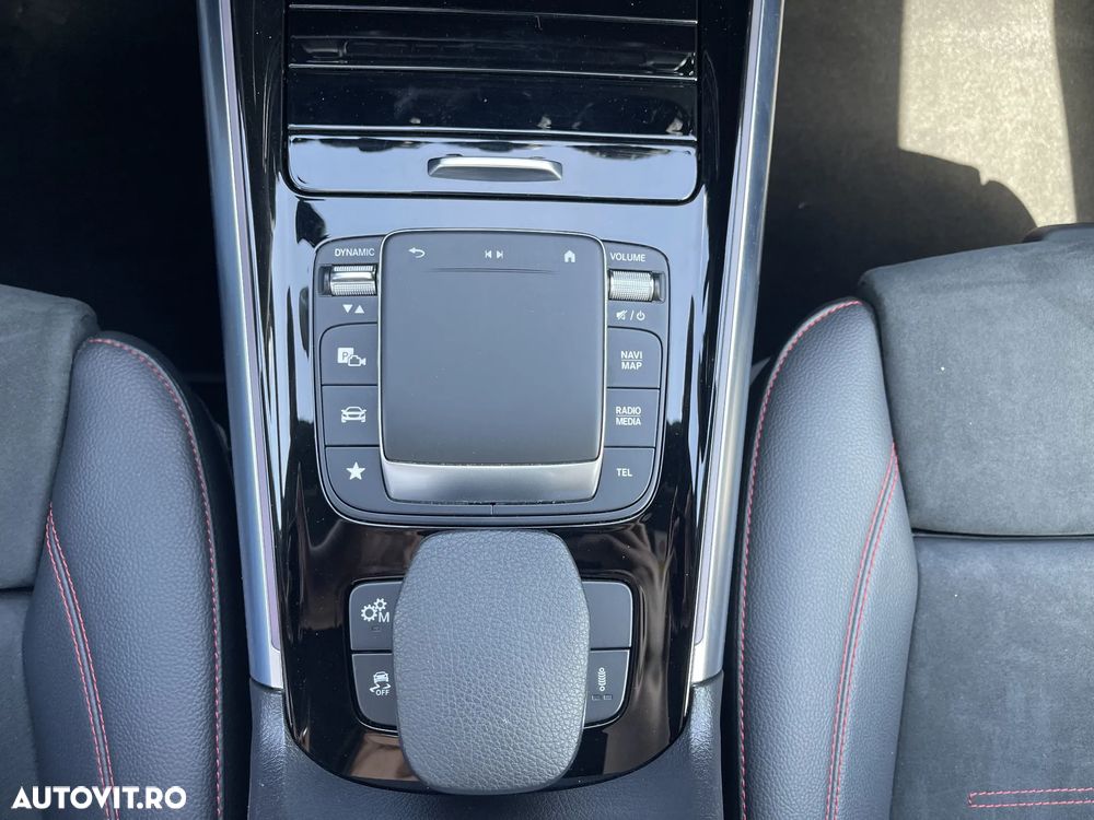 Mercedes-Benz GLA AMG 35 4MATIC AMG Speedshift DCT 8G - 14