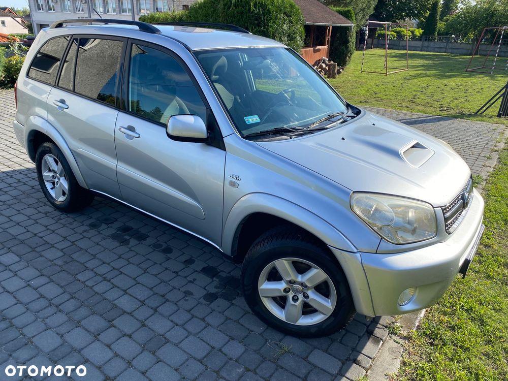 Toyota RAV4 2.0 D-4D 4x4 - 1