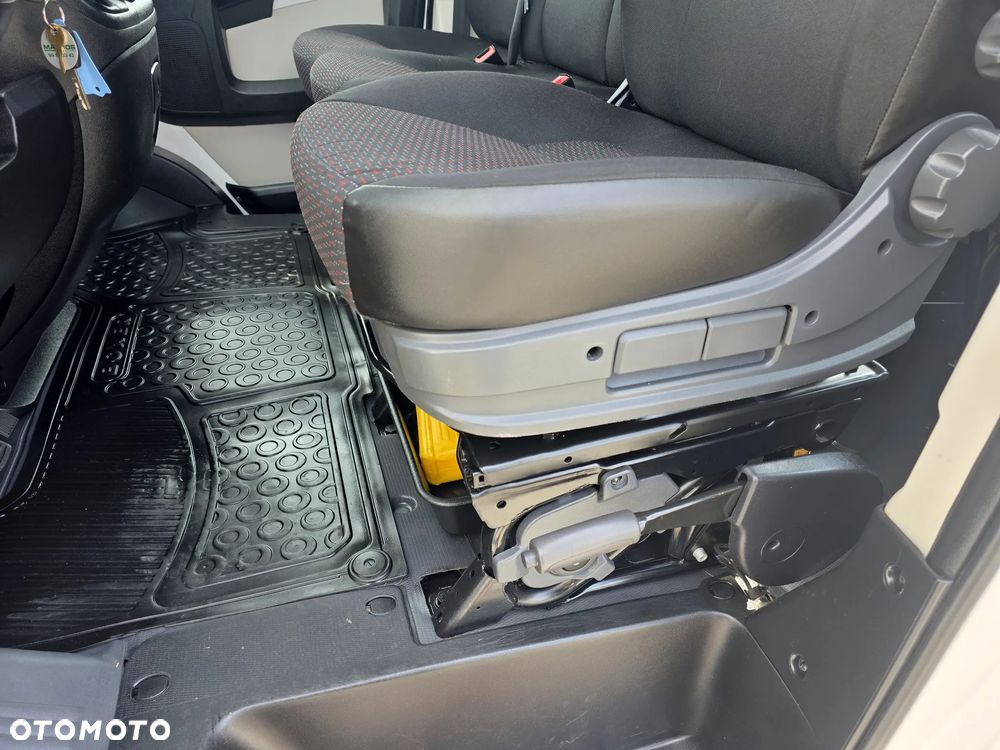 Peugeot BOXER 2,0 HDI 163 KONNA DOKA BRYGADÓWKA 7 OSOBOWA 3M SKRZYNIA KLIMA WEBASTO 138T/KM PRZEBIEGU GWARANCJA 16 CALOWE KOŁA - 16