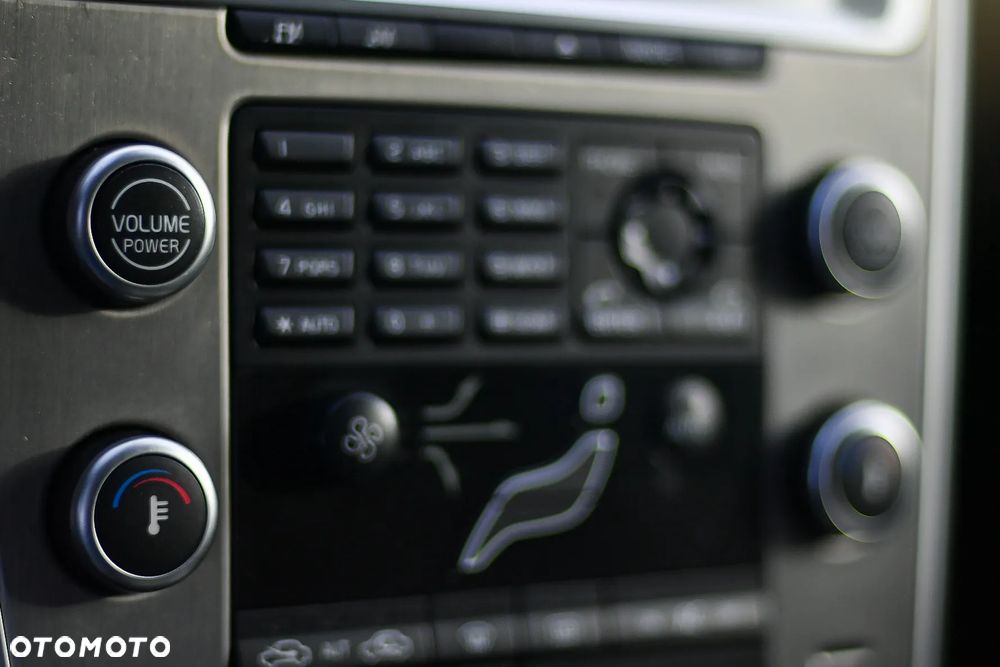 Volvo XC 60 D5 AWD - 20