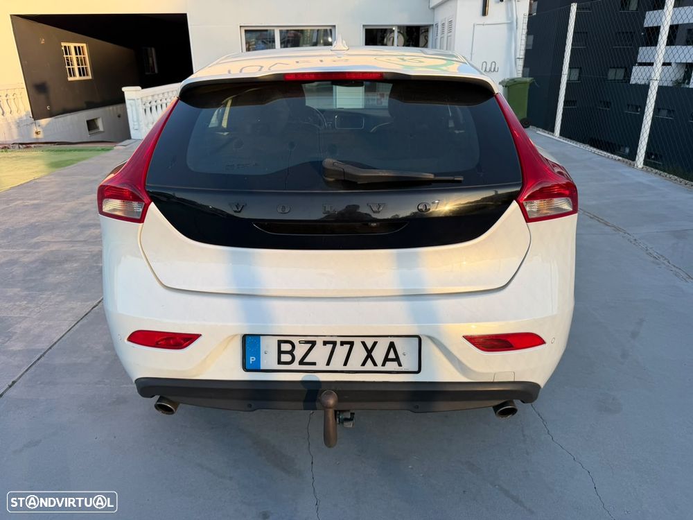 Volvo V40 - 9