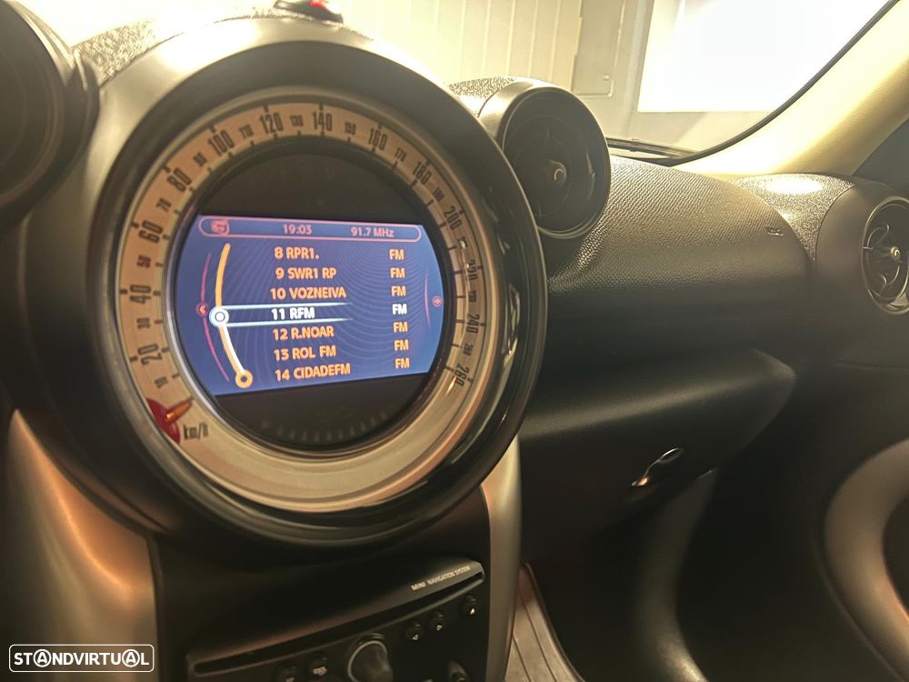 MINI Countryman Cooper D - 10