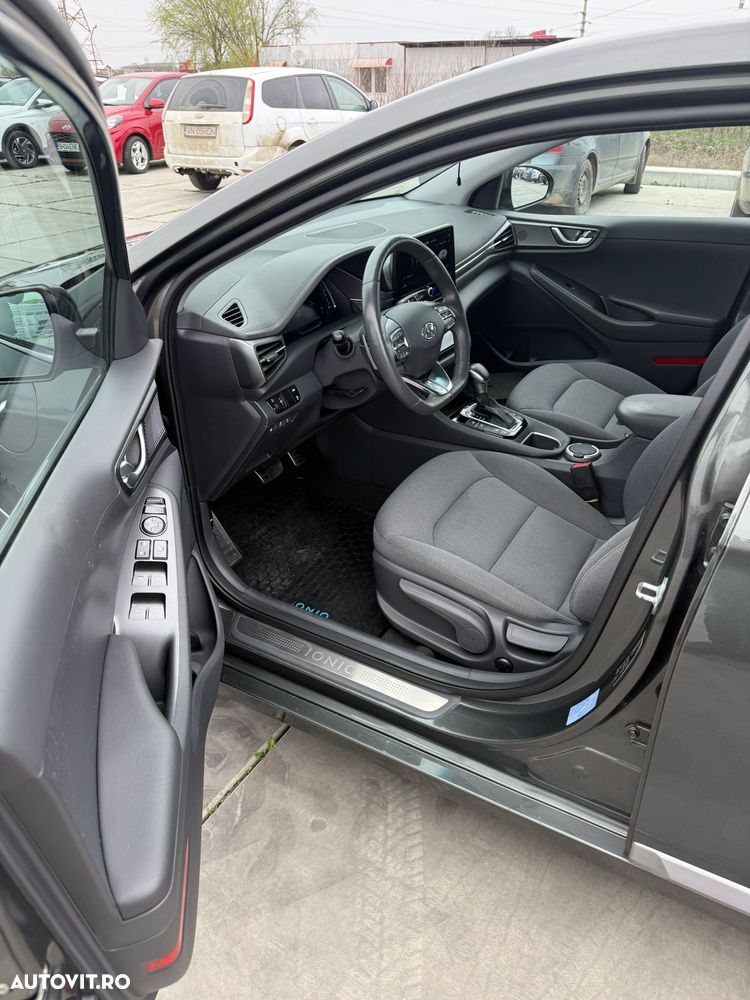 Hyundai IONIQ 1.6 141CP Exclusive - 14