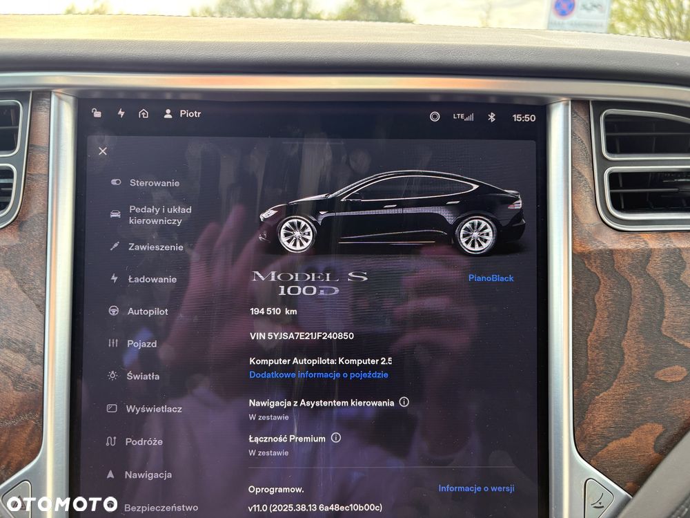 Tesla Model S - 30
