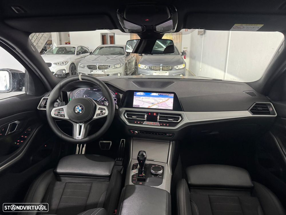BMW 330 e Pack M Auto - 42