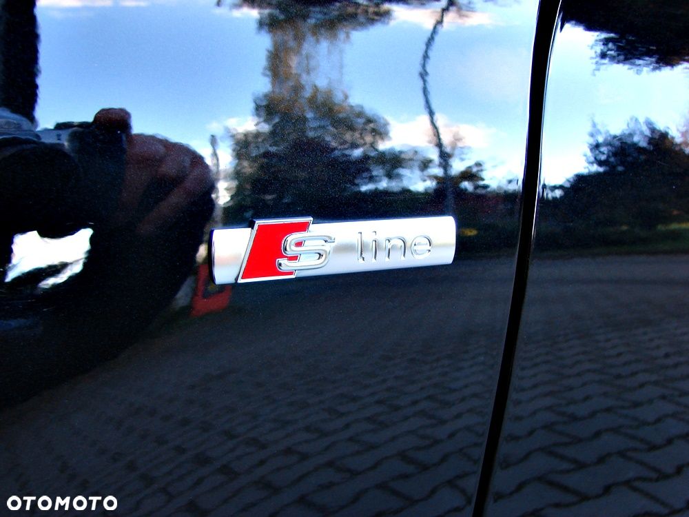 Audi A1 Sportback 1.2 TFSI S line edition m S line Sportpaket - 32