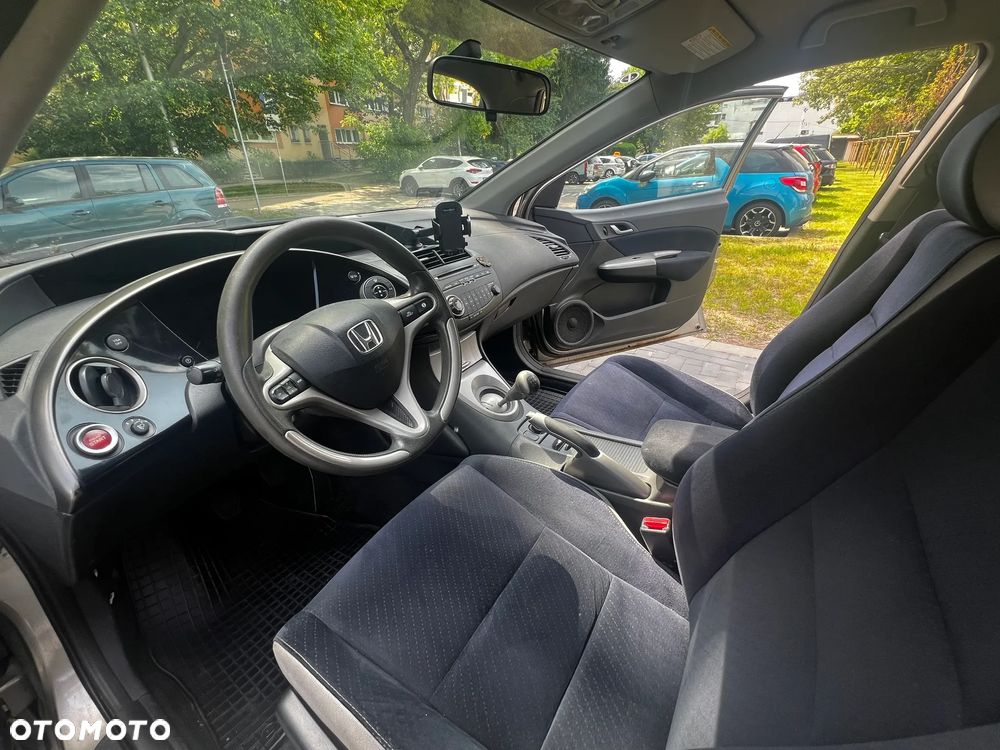 Honda Civic - 9