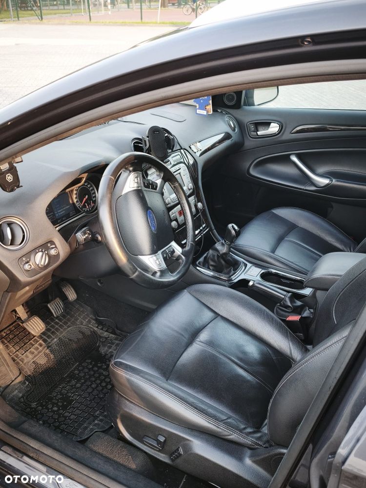 Ford Mondeo - 5