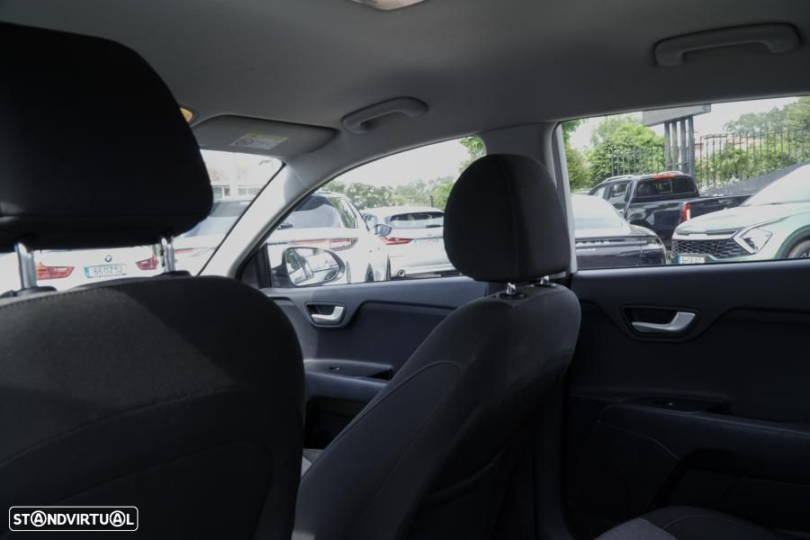 Kia Stonic 1.0 T-GDI EX - 7