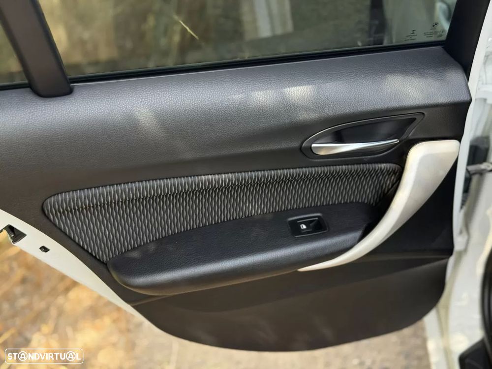 BMW 120 d Urban Line - 33