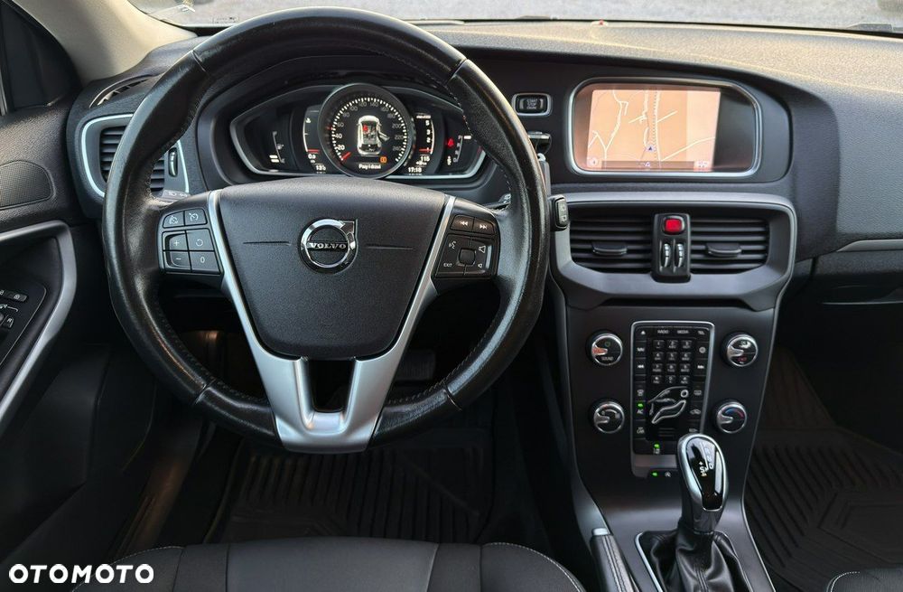 Volvo V40 - 14