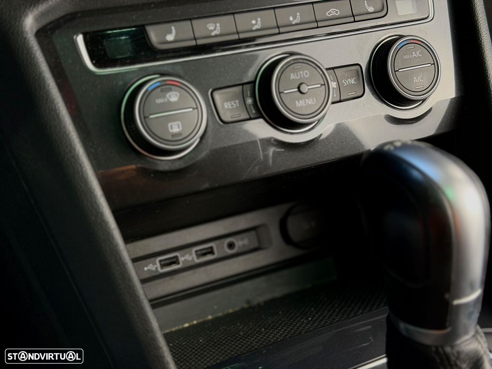 VW Tiguan Allspace 2.0 TDI Highine DSG - 30