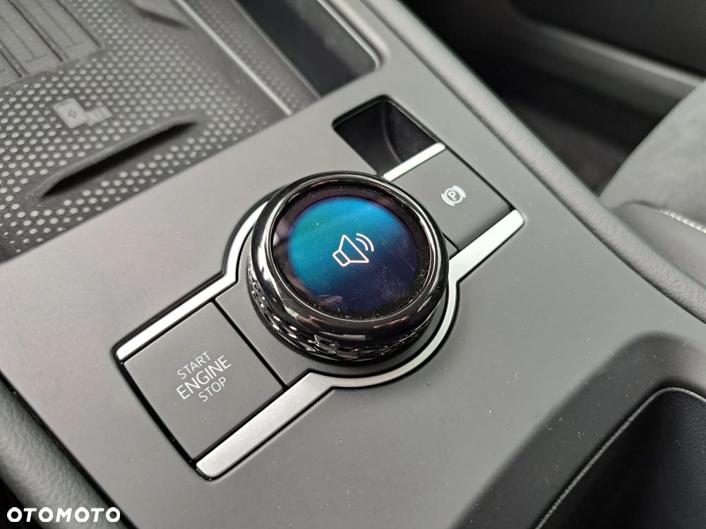 Volkswagen T-Roc 1.5 eTSI Style DSG - 35