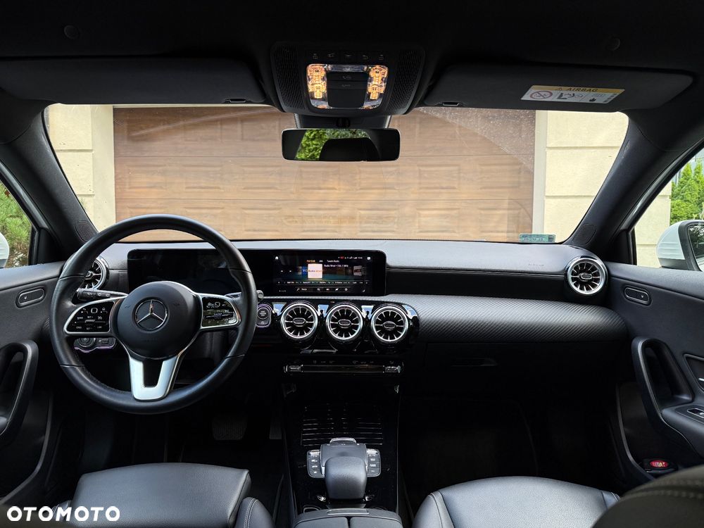 Mercedes-Benz Klasa A 200 7G-DCT - 6