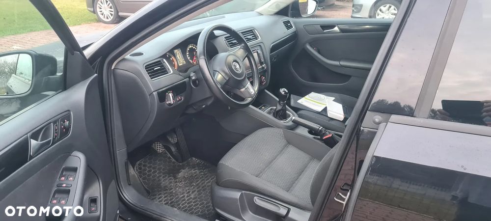 Volkswagen Jetta 1.4 TSI Comfortline CityLine - 11