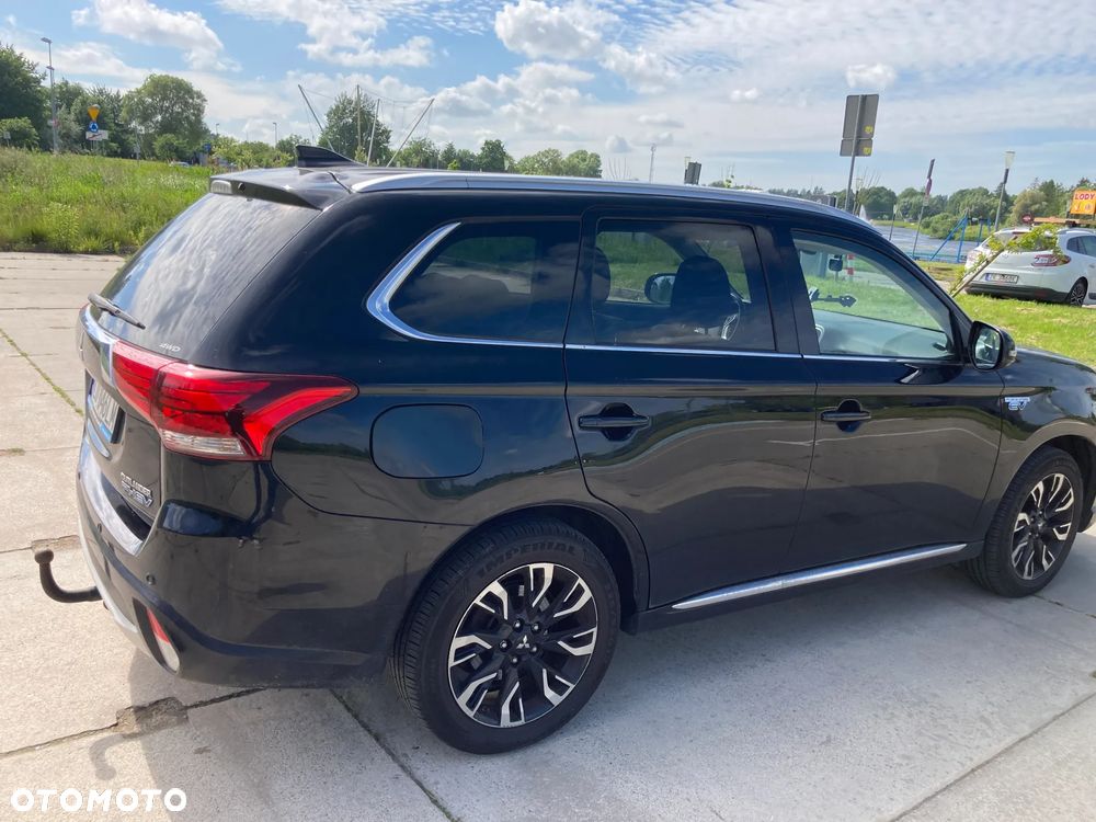 Mitsubishi Outlander PHEV Instyle NAVI - 5