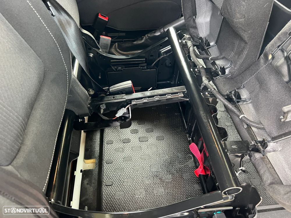 Renault Trafic 2.0 BlueDci Longa L2H1 130 cv Gran Confort GPS - 19