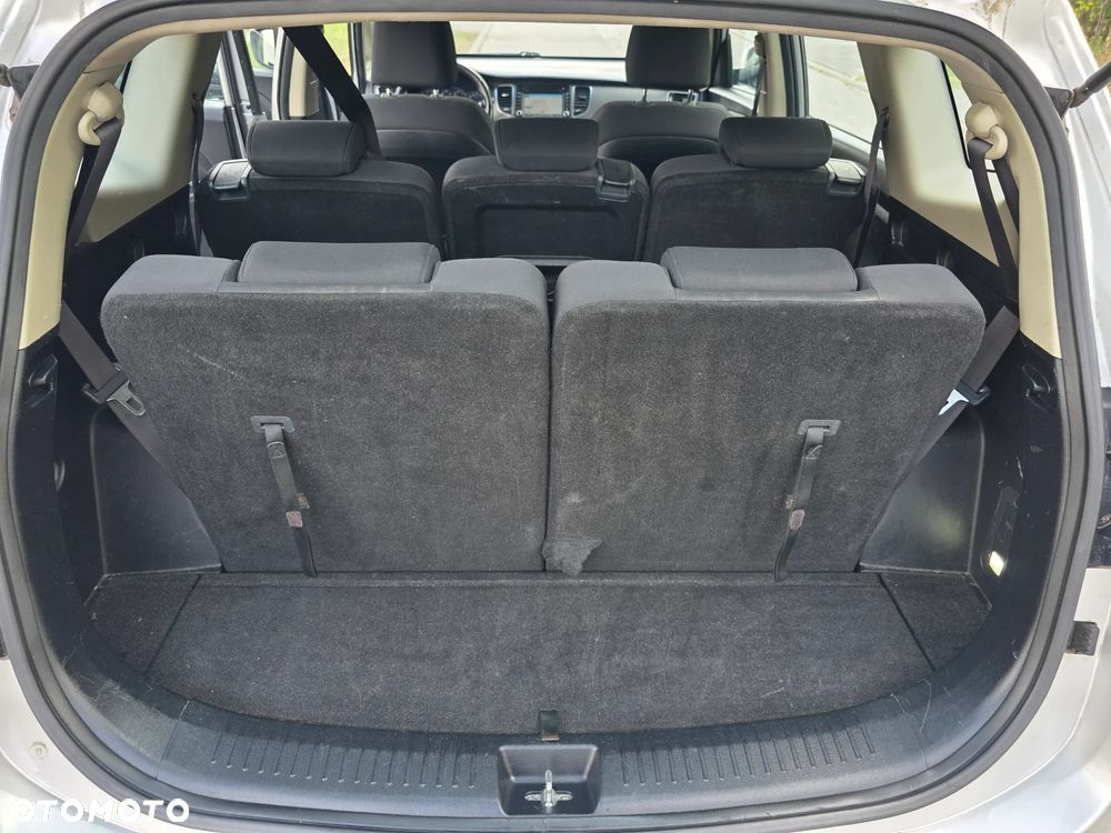 Kia Carens 1.6 GDI Edition 7 - 31