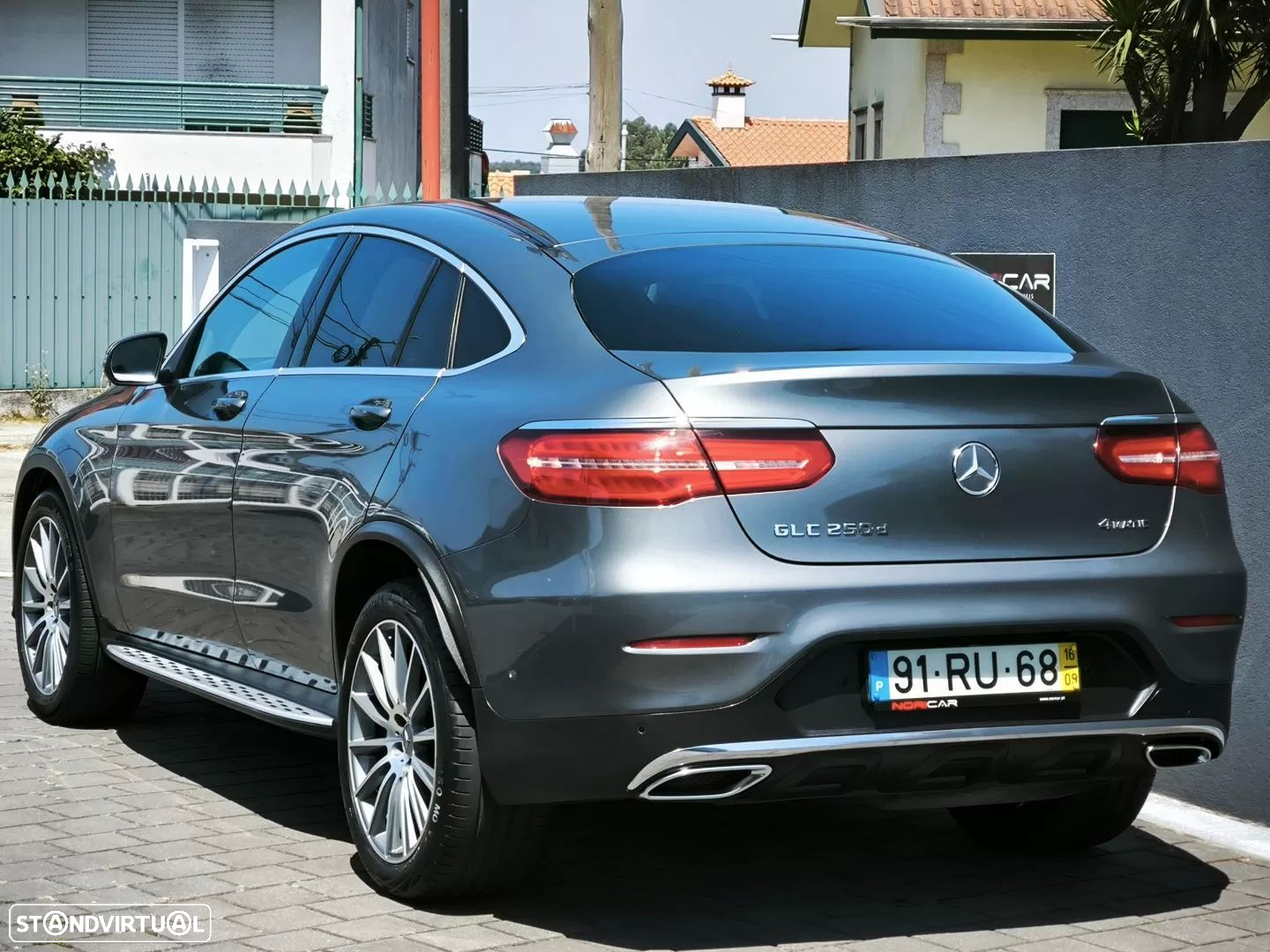 Mercedes-Benz GLC 250 d Coupé AMG Line 4-Matic - 14