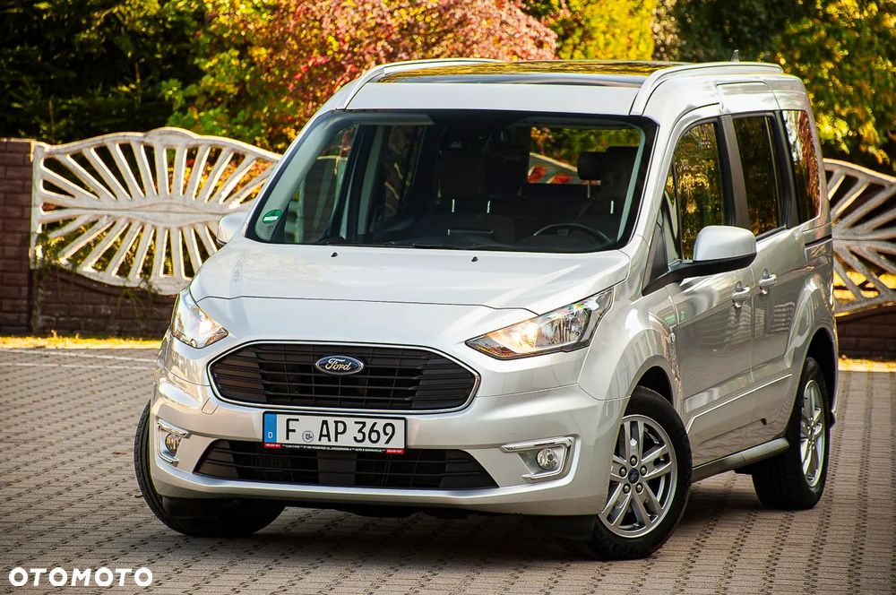 Ford Tourneo Connect 1.5 TDCi Start-Stop Titanium - 25