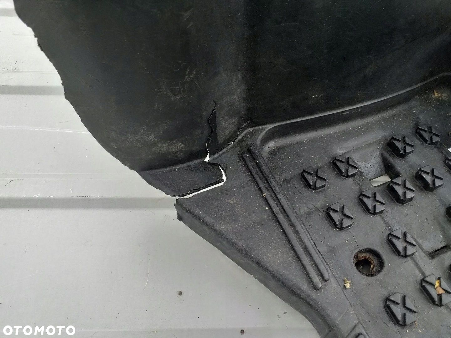 STOPIEŃ PODEST PODŁOGA YAMAHA KODIAK 400 4X4 - 7