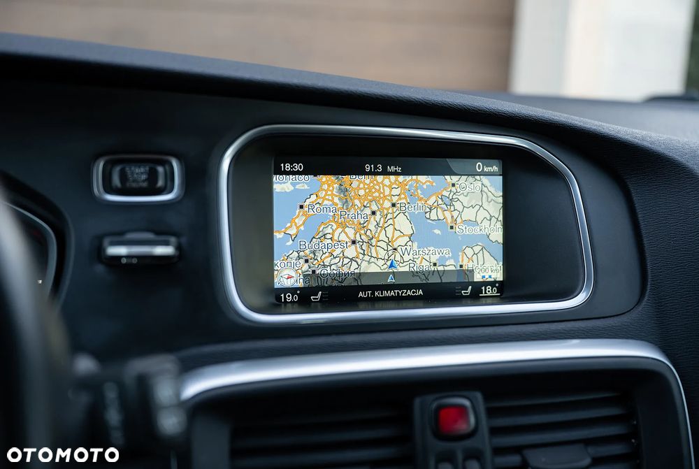 Volvo V40 D2 Drive-E Kinetic - 11