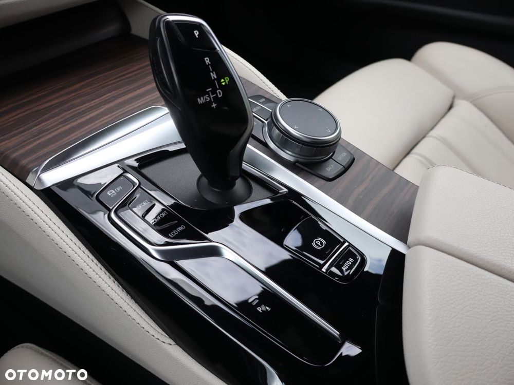 BMW Seria 5 - 14