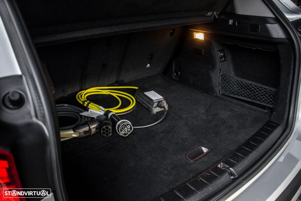 BMW X1 25 e xDrive - 32