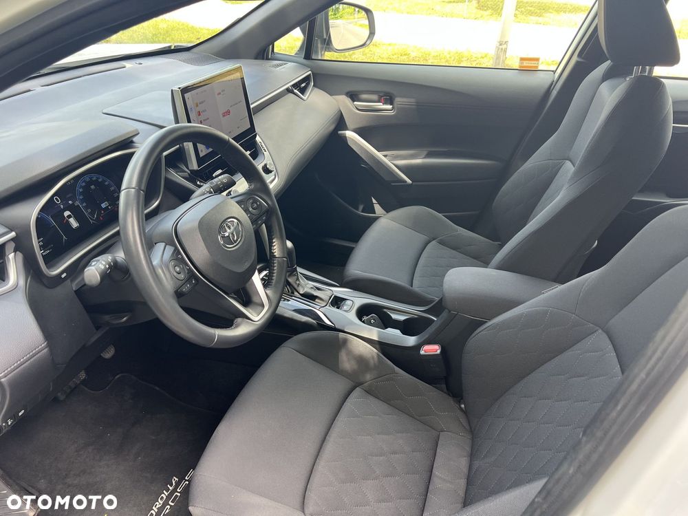 Toyota Corolla Cross 2.0 Hybrid Comfort AWD - 14