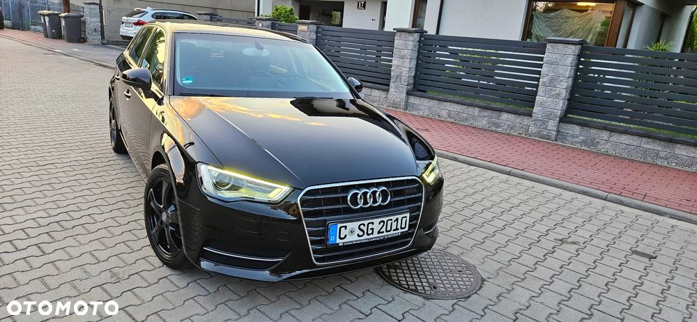 Audi A3 Sportback 1.4 TFSI Attraction - 11