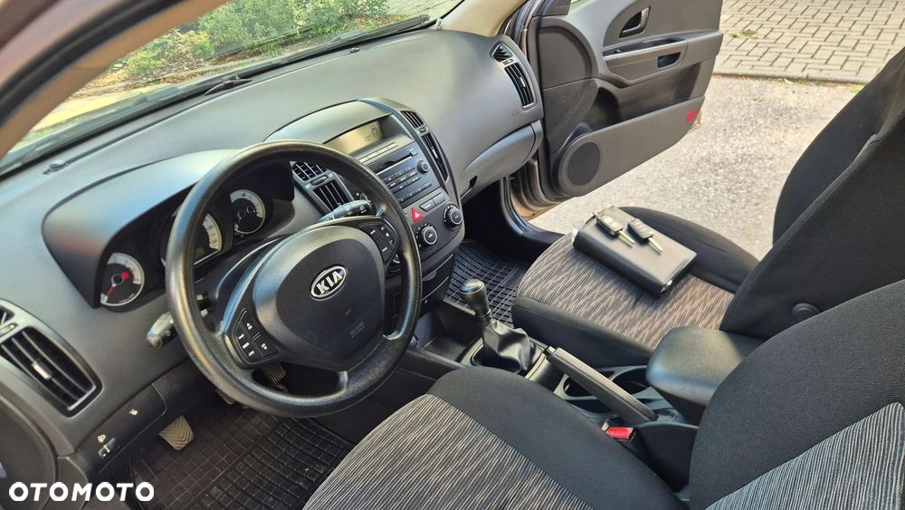 Kia Ceed 1.4 Optimum - 8