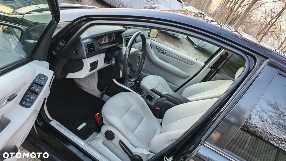 Mercedes-Benz Klasa B 180 CDI - 4