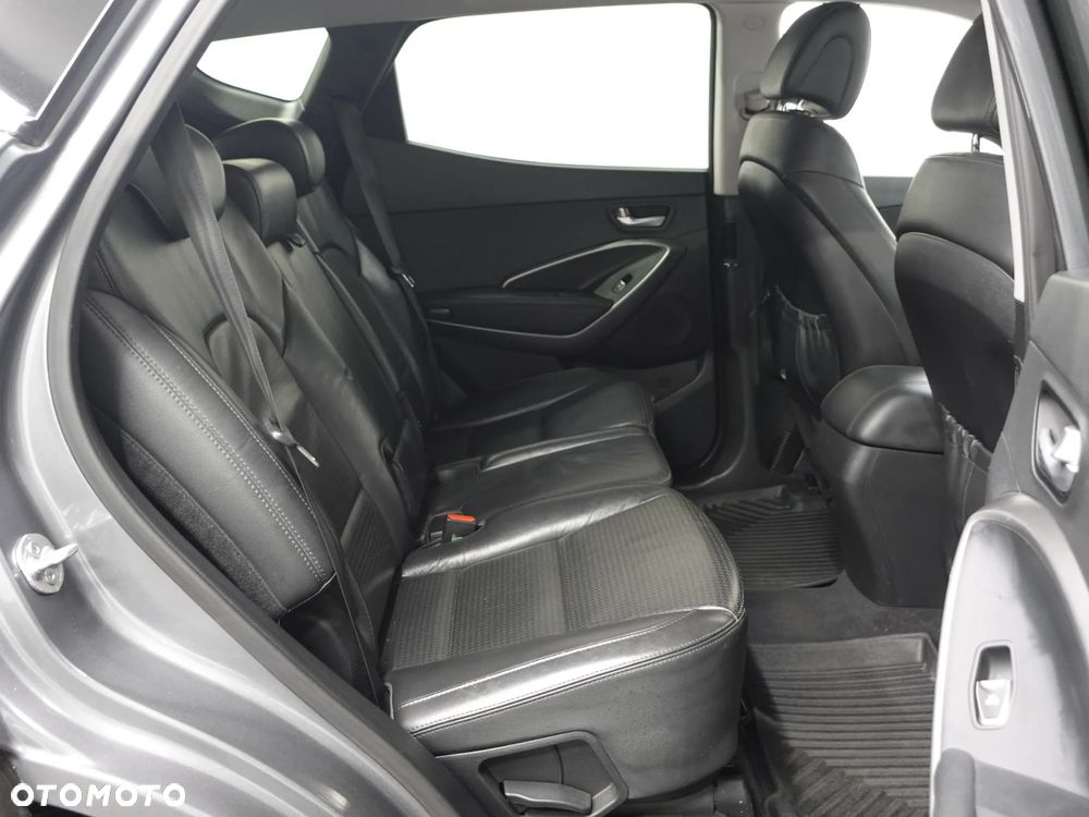 Hyundai Santa Fe 2.0 CRDI 2WD Style - 25