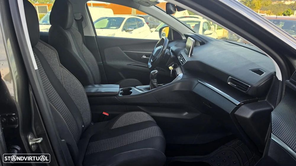 Peugeot 3008 1.6 BlueHDi Active - 11