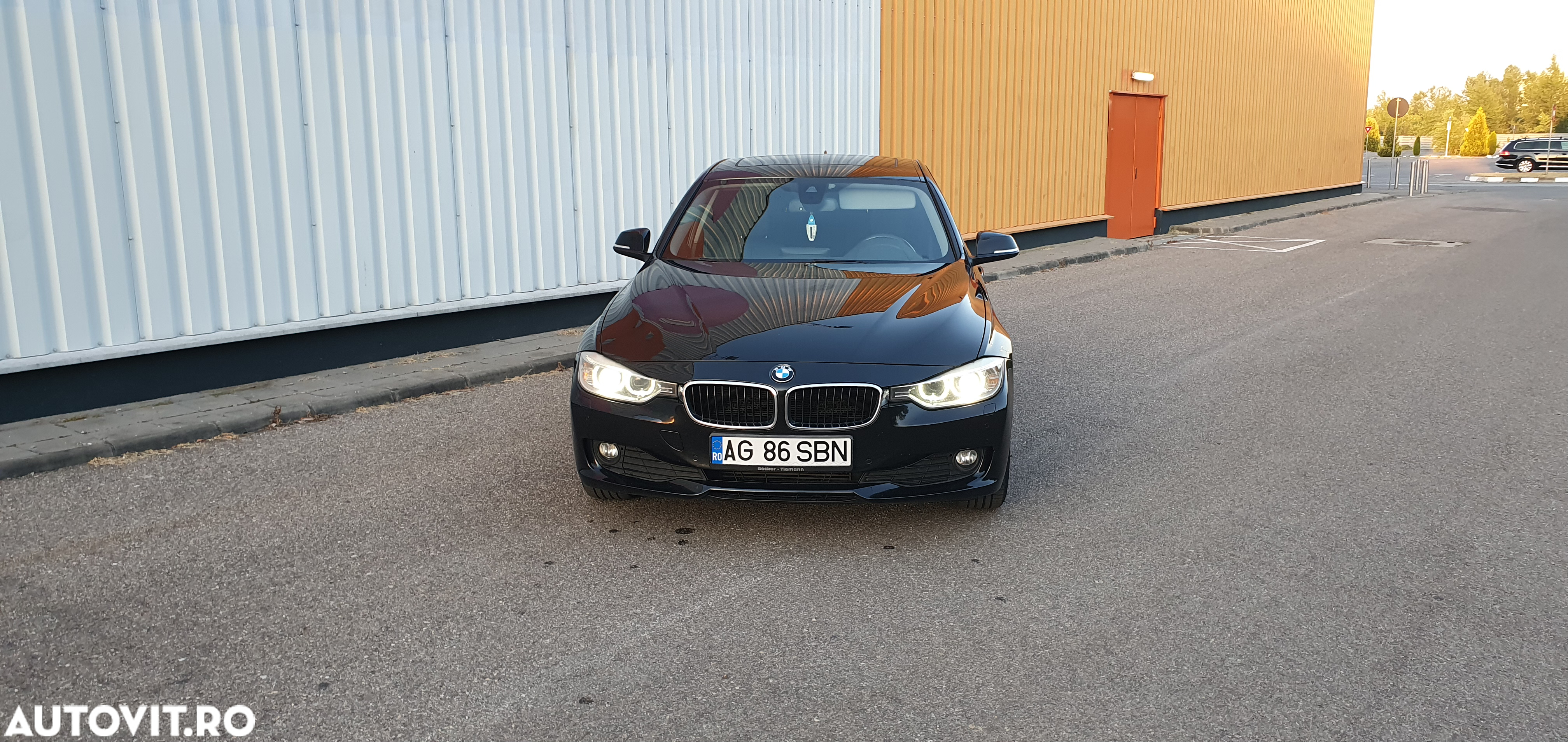 BMW Seria 3 - 25