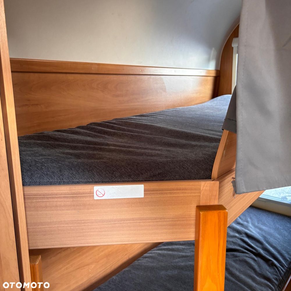 Dethleffs Camper 560 FMK - 10