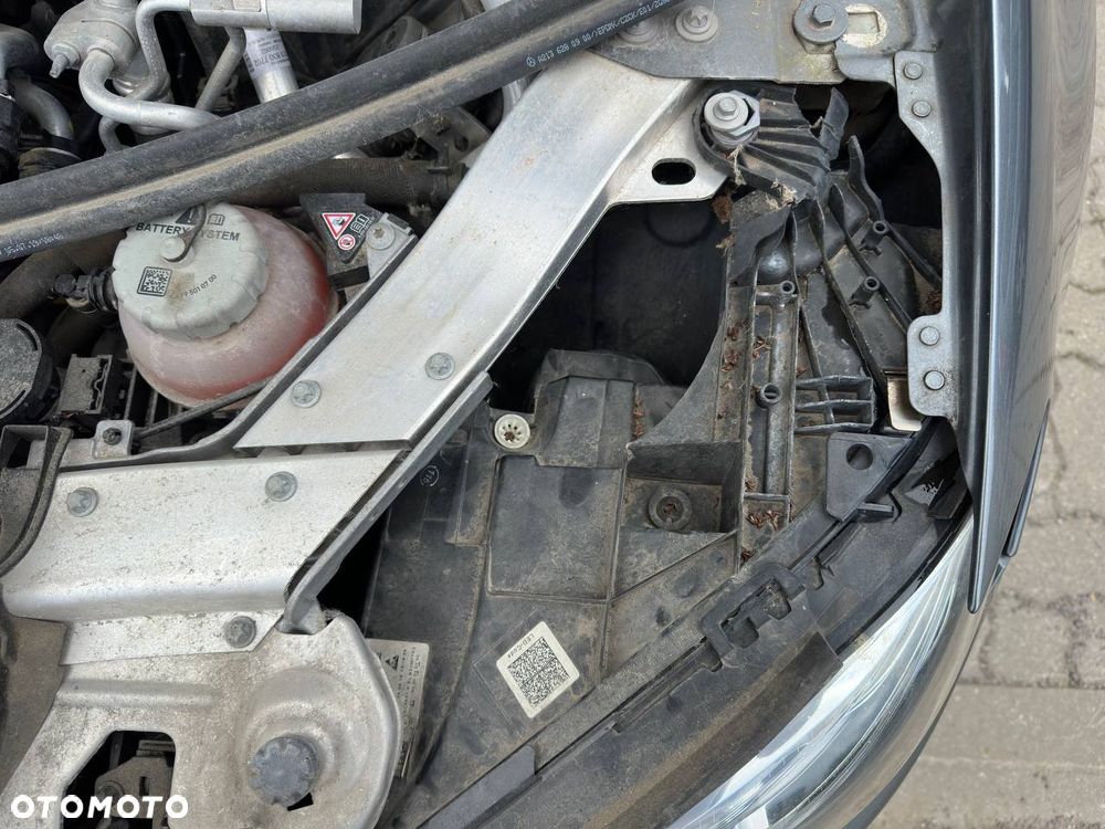 Mercedes-Benz Klasa E 300 de Business Edition - 15