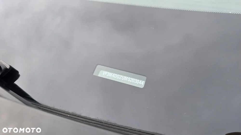 Peugeot 3008 1.6 PureTech Hybrid PHEV Allure Pack S&S EAT8 - 24