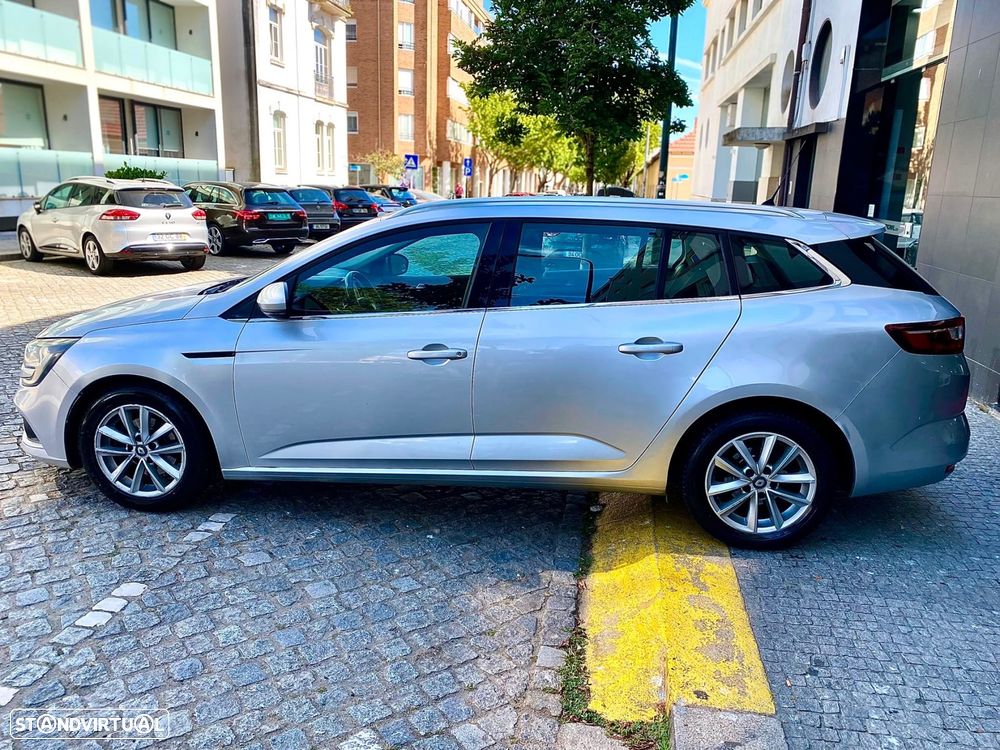 Renault Mégane Sport Tourer 1.5 dCi Comfort SS - 9