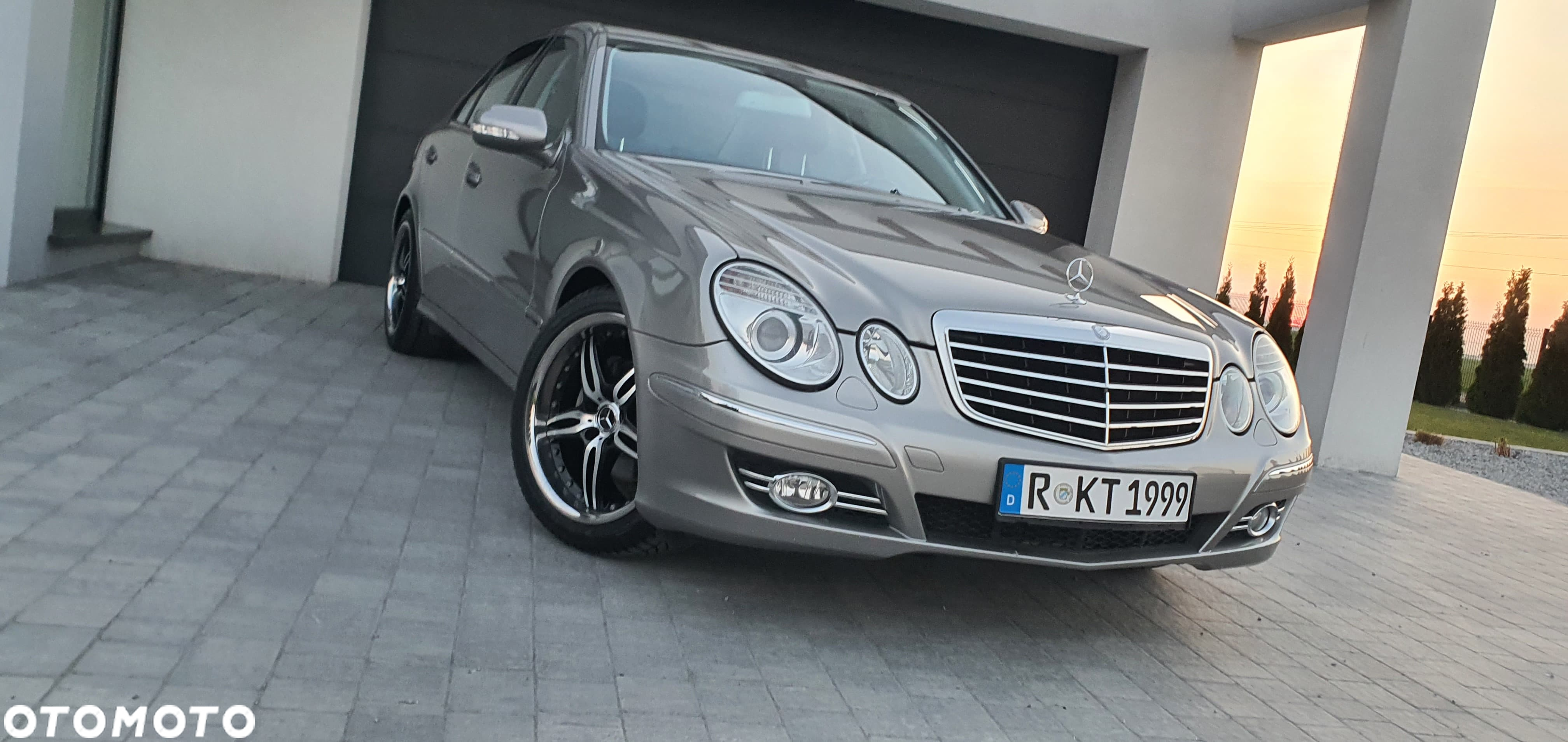 Mercedes-Benz Klasa E - 2