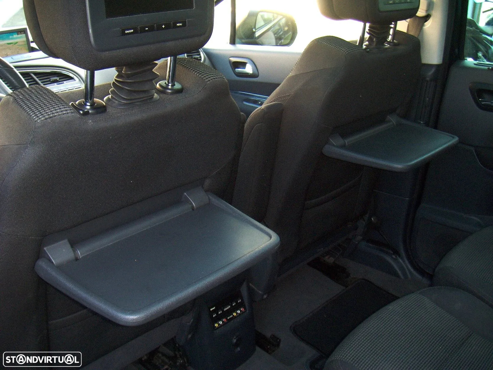 Peugeot 5008 1.6 HDi Executive JLL17 - 51